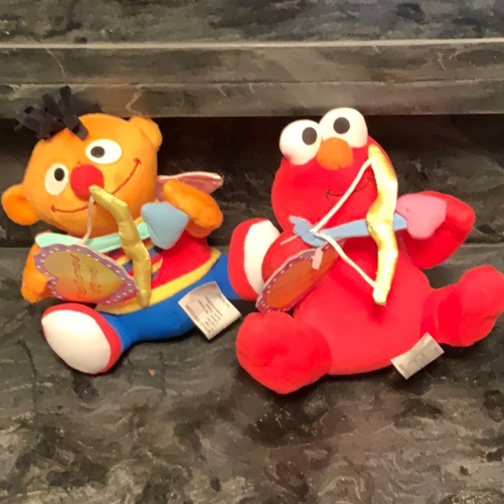 Valentines Day Elmo and Ernie